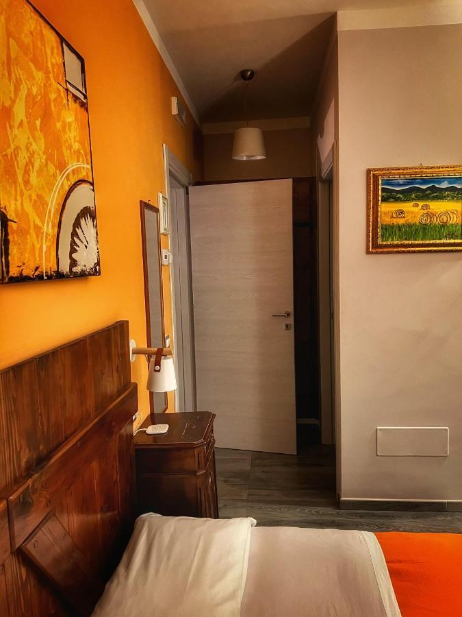 Bed and Breakfast Alcivico3 Чивитанова-Марке Экстерьер фото