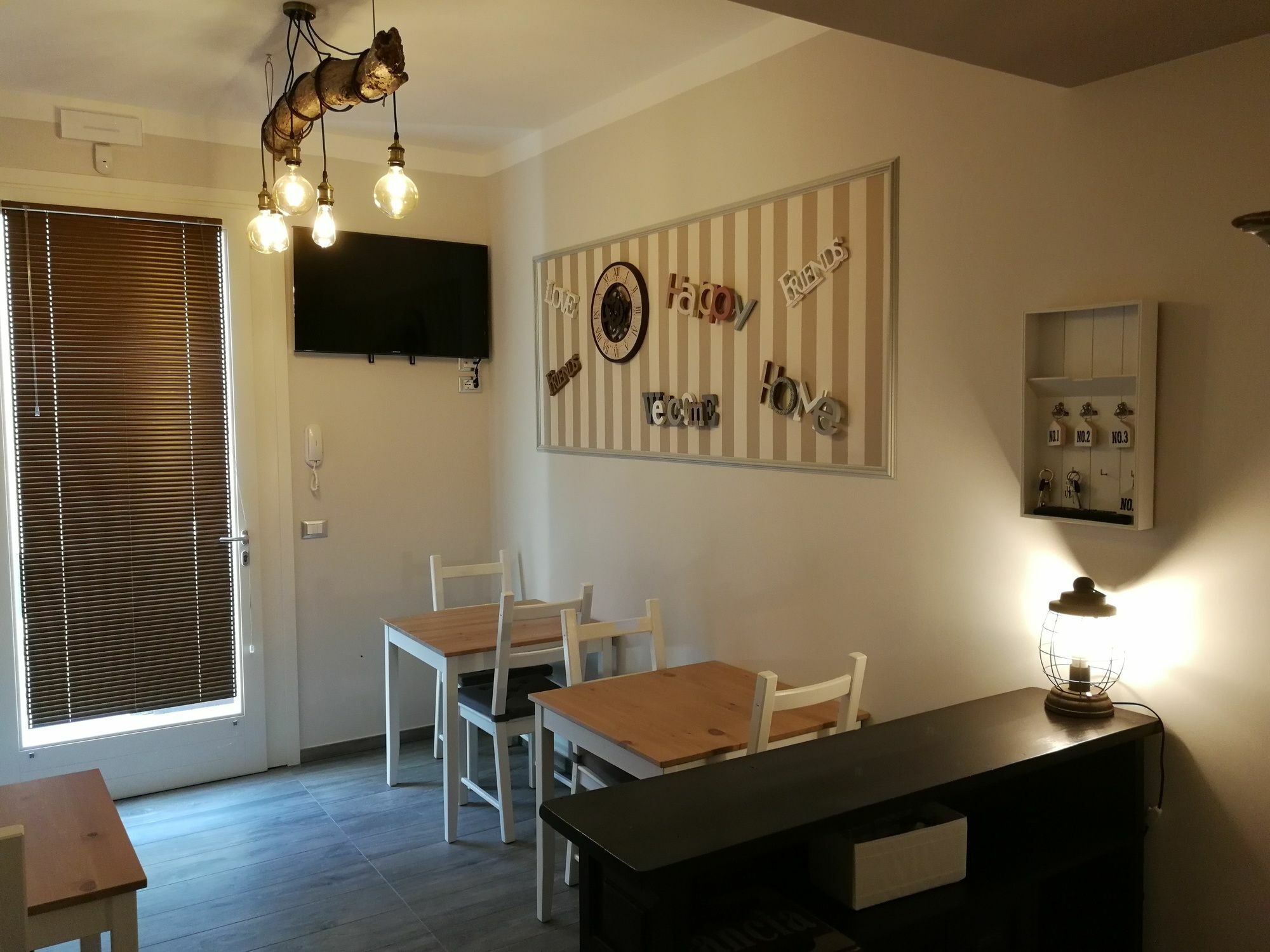 Bed and Breakfast Alcivico3 Чивитанова-Марке Экстерьер фото