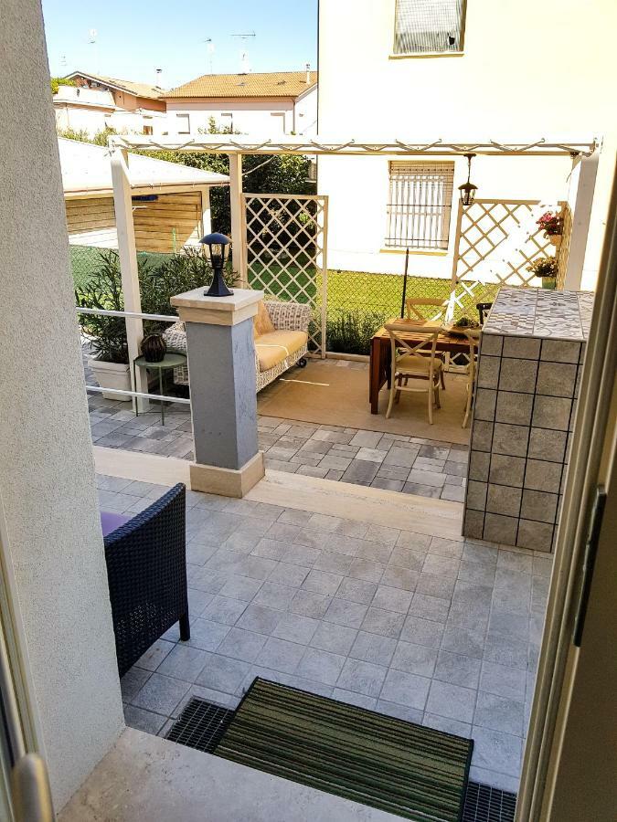 Bed and Breakfast Alcivico3 Чивитанова-Марке Экстерьер фото